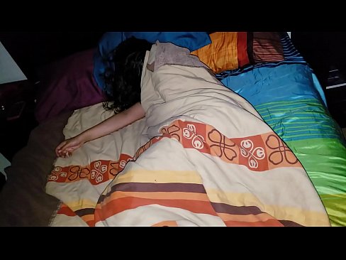 ❤️ A mostohafiú szidja fiatal mostohaanyját, miközben az alszik. ❤️ Anal videó at hu.onlydesiporn.ru ️❤